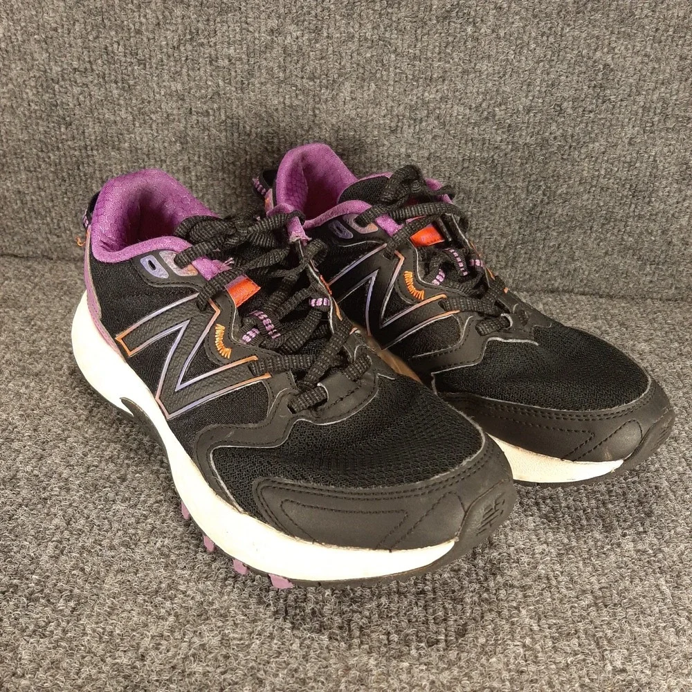 New Balance 410v7 Womens Size 7.5 Trail Running Shoes Black and Purple WT410CK7